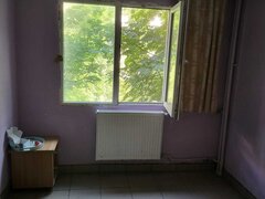 Drumul Taberei, Brasov, cf. 2, 3/10, libera, termopan, de renovat